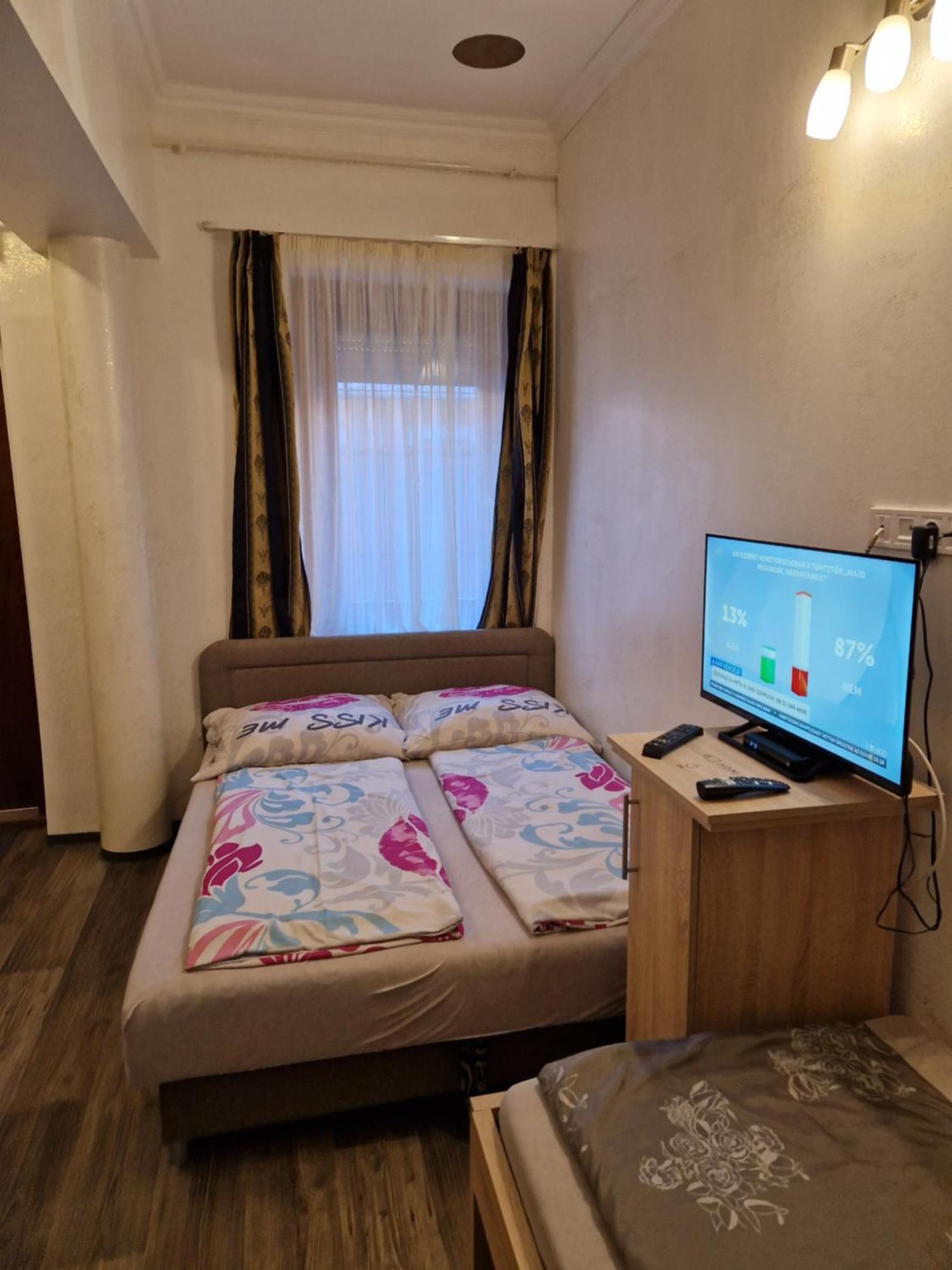 Bem Downtown Apartment เดเบรตเซน ห้อง รูปภาพ